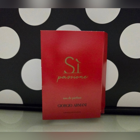 10/$25✨️GA Si Passione✨️ - Picture 1 of 1